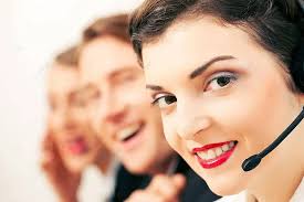 Foto Tim Call Center Profesional Menangani Panggilan Pelanggan Dengan  Headset Foto Dan Gambar Untuk Download Gratis