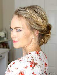 Going To Homecoming School Has Started And That Means Dances With Homecoming Right Around Th Classy Hairstyles Braided Updo For Short Hair Womens Hairstyles