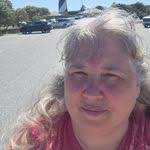 Margie Lind's Instagram, Twitter & Facebook