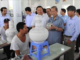 Ủy viên trung ương đảng khóa vi (dự khuyết), vii, viii, ix, x; Z9y2dyafmjpkfm