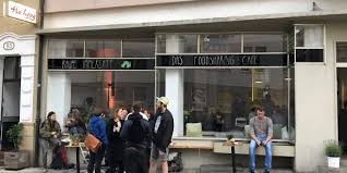 Diese süßen raupe nimmersatt einladungen sind perfekt für alle diejenigen die keine zeit oder lust haben. Konzept Deutschland Erstes Foodsharing Cafe Ist Gestartet