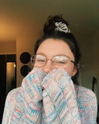 bella snyder (@izzzibellla) • Instagram photos and videos