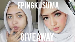 7 langkah makeup natural saat wisuda. Tutorial Make Up Sendiri Untuk Wisuda Saubhaya Makeup