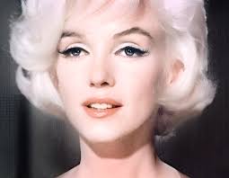 Marilyn Monroe Makeup Looks : Recreating Iconic
