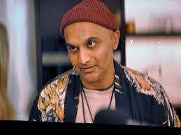 Andrew Malik's Instagram, Twitter & Facebook