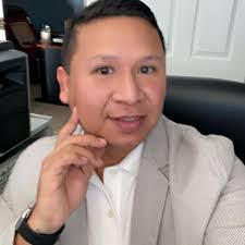 Diana Pitman's Instagram, Twitter & Facebook