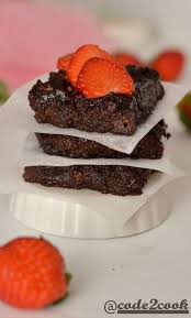 Eggless Strawberry Brownie Whole Wheat Strawberry Brownie Strawberry Brownies Valentines Food Eggless Baking