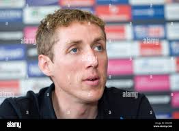 Daniel swift hi-res stock photography and images