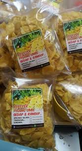 Rasa manis pisang dibalut tepung yang rangup sangat membangkitkan selera. Kerepek Pisang Umie Sedap Rangup Siaran Facebook