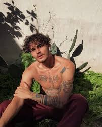 b (@beyzagnnes) / Twitter