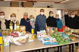Piste, éclairage, accueil, pour en faire un hippodrome de 1ère catégorie nationale. Erquy Le Secours Populaire Ne Veut Oublier Personne Saint Brieuc Maville Com