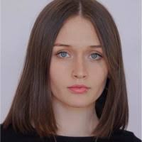 300+ perfiles de «Emily To»