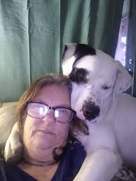 Mom's making them pose vs. their preferred pose🤣🤣