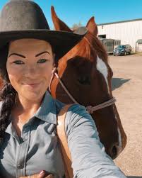 𝘚𝘩𝘪𝘯𝘪𝘯𝘨𝘊𝘳𝘰𝘴𝘴𝘗𝘦𝘳𝘧𝘰𝘳𝘮𝘢𝘯𝘤𝘦𝘏𝘰𝘳𝘴𝘦𝘴  (@shiningcrossperformancehorses) • Instagram photos and videos