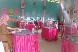Tanaman porang tumbuh berupa semak dengan tinggi. Wali Kota Jambi Diminta Hentikan Aktivitas Belajar Tatap Muka Murid Sd Halaman All Kompas Com