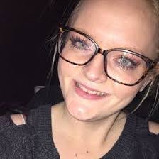 Leslie Applewhite's Instagram, Twitter & Facebook