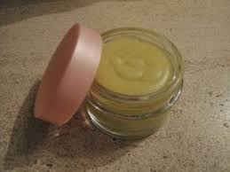 Creme Pour Pieds Tres Secs Soin Des Pieds Creme Pour Les Pieds Soins Des Pieds