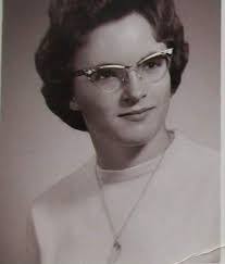 Ann Huss's Instagram, Twitter & Facebook