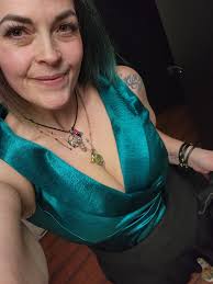 Crystal Nelson (@chrissetall) · Leduc, AB