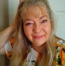 Cheryl Delashmit's Instagram, Twitter & Facebook