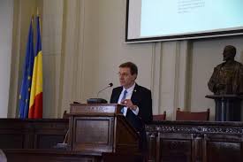 Această decizie a fost făcută publică prin rezoluția de la alba iulia. RezoluÈ›ia De Unire De La Alba Iulia Din 1 Decembrie 1918 È™i Autonomia Laborator Pentru Analiza RÄƒzboiului InformaÅ£ional Si Comunicare StrategicÄƒ