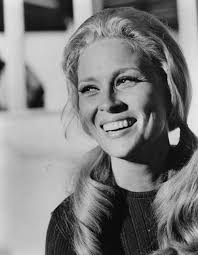 Последние твиты от faye dunaway (@realfayedunaway). Pin On Oh The Classic People