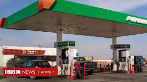 On les appelle les gilets jaunes. Les Burkinabes Subissent La Hausse Des Prix Du Carburant A La Pompe Bbc News Afrique