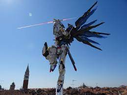 The strike freedom was the final evolution of kira yamato's gundam machines in the seed series let's talk build quality. Lightning Ace S Gundams Metal Build Strike Freedom Gundam Posing Test