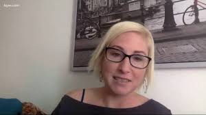 Surveillance camera captures thieves stealing bikes from locked storage in  Southwest Portland