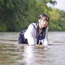 ボード 女子高生スタイル のピン
