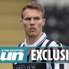 Ex-Motherwell and St Mirren striker Lee Erwin tracked by clubs from SIX  countries after red-hot 20-goal haul