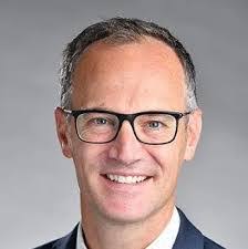 Catherine Samonte's Instagram, Twitter & Facebook