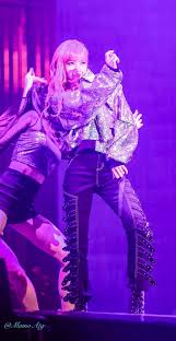 Rie On Twitter Lisa Blackpink Wallpaper Blackpink Fashion Blackpink Lisa