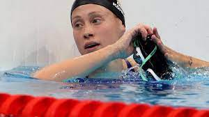 Bei den spanischen meisterschaften gewann der 23 jahre alte magdeburger über die olympische distanz von zehn kilometern in 1:48:05,00 stunden deutlich vor dem spanier alberto martinez (1:50:15,25) und seinem vereinskollegen. Dz7qnvumqcepam