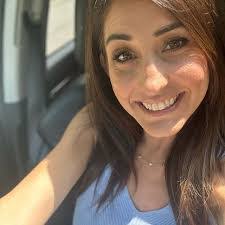 Amber Denley's Instagram, Twitter & Facebook