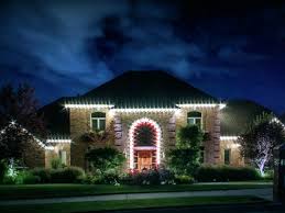 Shop for cool white led icicle online at target. The Differences Between Pure White Led Warm White Led Christmas Lights Okchristmaslights Com