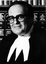 Patrick Crofton's Instagram, Twitter & Facebook