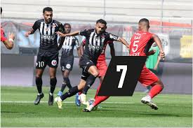 Angers won 2 direct matches.rennes won 11 matches.6 matches ended in a draw.on average in direct matches both teams scored a 2.58 goals per match. Jc Pvz2t23usrm