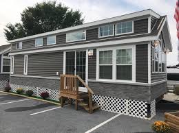 See more ideas about park models, park model rv, park model homes. Luxurious Tiny House Built For A King At Park Model Homes Tiny Houses