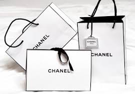 A very convenient and practical 18th birthday gifts from parents that will appeal to anyone who is friends with mobile devices. The Best 18th Birthday Gift Ideas For Him Her