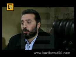 11 şubat 1977`de mersin`de doğan oyuncu mustafa üstündağ, müjdat gezen sanat merkezi tiyatro bölümü mezunu. K V Pusu Mustafa Ustundag Muro Ozel Roportaj Www Ozgeozpirinccifan Com Gssedat16 Ozel Upload Youtube