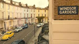 Inside The Colorful House From The Paddington Movie House Colors London Real Estate Covent Garden Hotel London