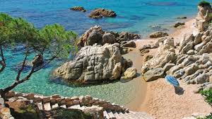 Zu den olympischen spielen 1992 künstlich angelegt, sind sie heute ein magnet für einheimische und besucher. Entdecken Sie Die 25 Besten Und Schonsten Strande Der Costa Brava Lloret De Mar Info Alle Informationen Fur Ihren Perfekten Lloret Urlaub