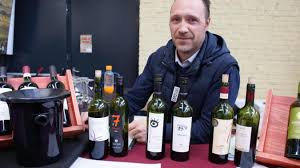 Notre équipe de vente de dunkerque est heureuse de vous avoir accueilli sur notre stand et de vous avoir fait découvrir les nouveautés de notre gamme. Parfum D Exotisme Au Salon Des Vins De Terroir