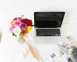 Receiving forgive me bouquets at work can be just a bit embarrassing. How To Send Flowers To Someones Job Best Job Flowers