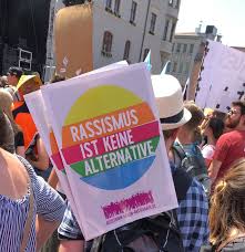 Mit einer großen kundgebung wurde in augsburg gegen eine veranstaltung der afd im rathaus. Afd Parteitag In Augsburg Polizei Zieht Positive Bilanz Augsburg B4b Schwaben