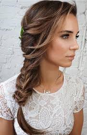 30 Chic Bridal Hairstyles For Your Special Day The Trend Spotter
