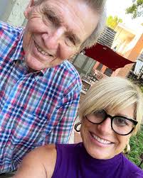 Getting to spend time with my wonderfully wise and witty friend, Richard  Harris, is a gift that puts life in perspective and reminds you to slow  down, put your phone away for