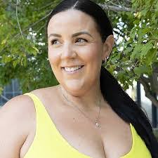 Jasmin Murphy's Instagram, Twitter & Facebook