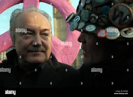 Brian haw protest parliament hi-res stock photography and images